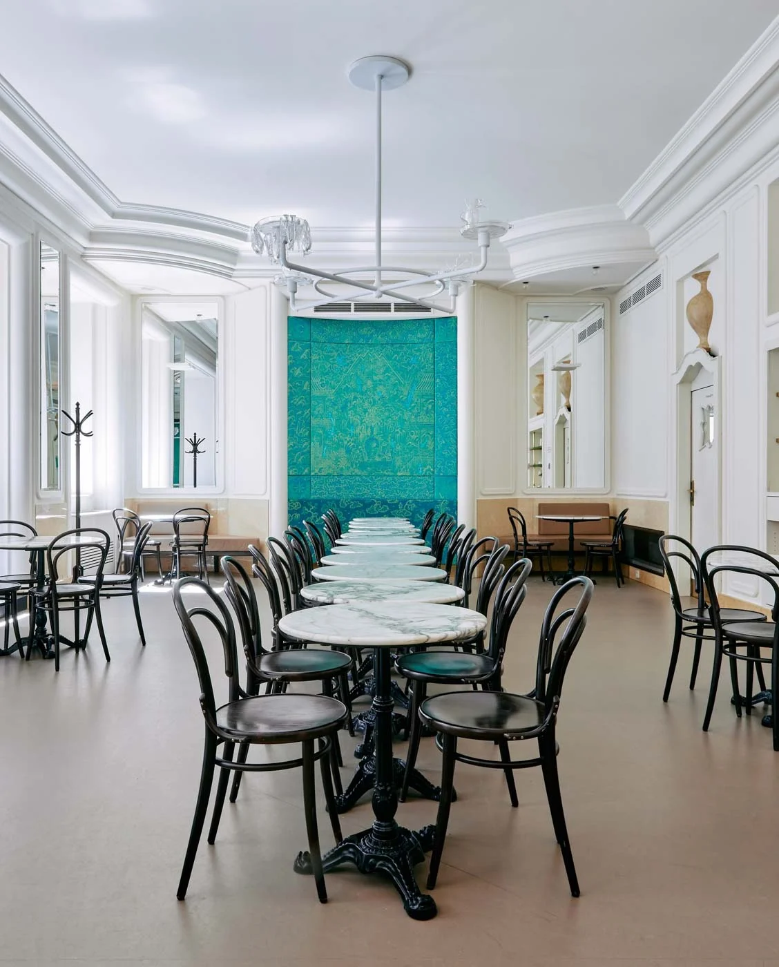 Myšák_Café_Prague