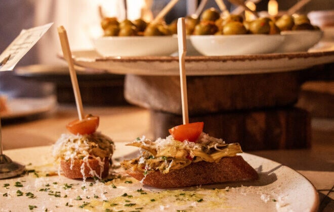 Eating London: Twilight Soho VIP Food & Drinks Tour