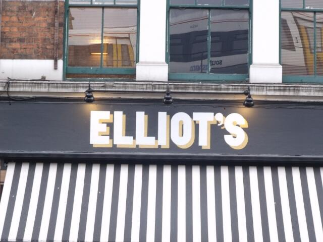 Elliot's Cafe - Elliot Brown