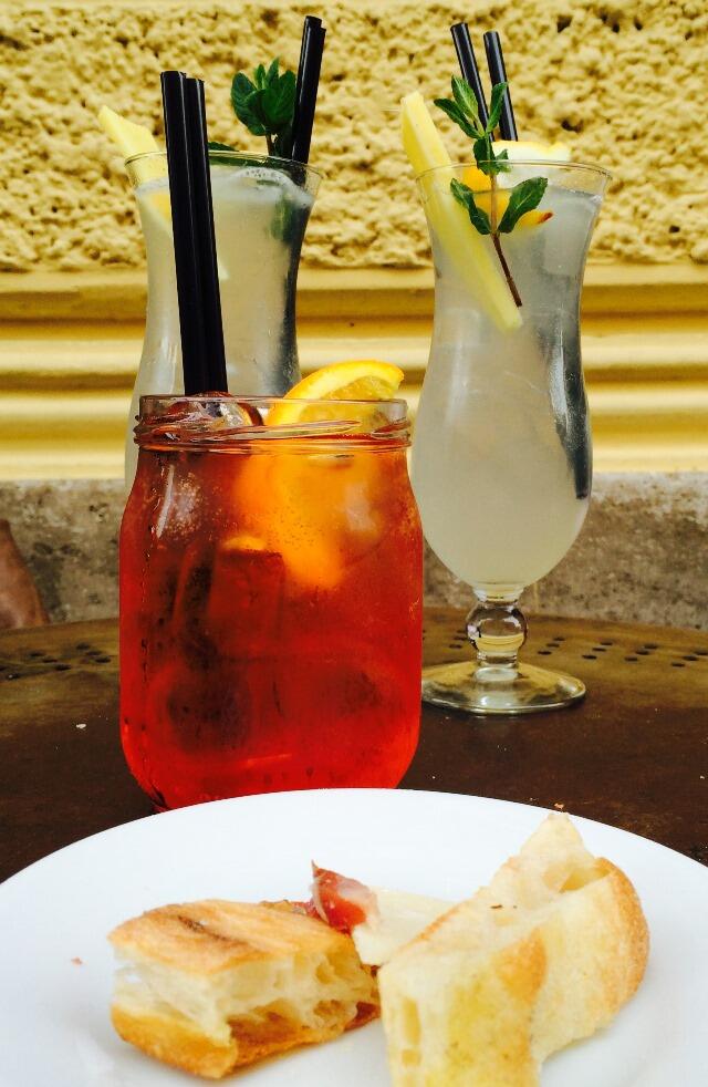 Aperitivo-Eating-Italy