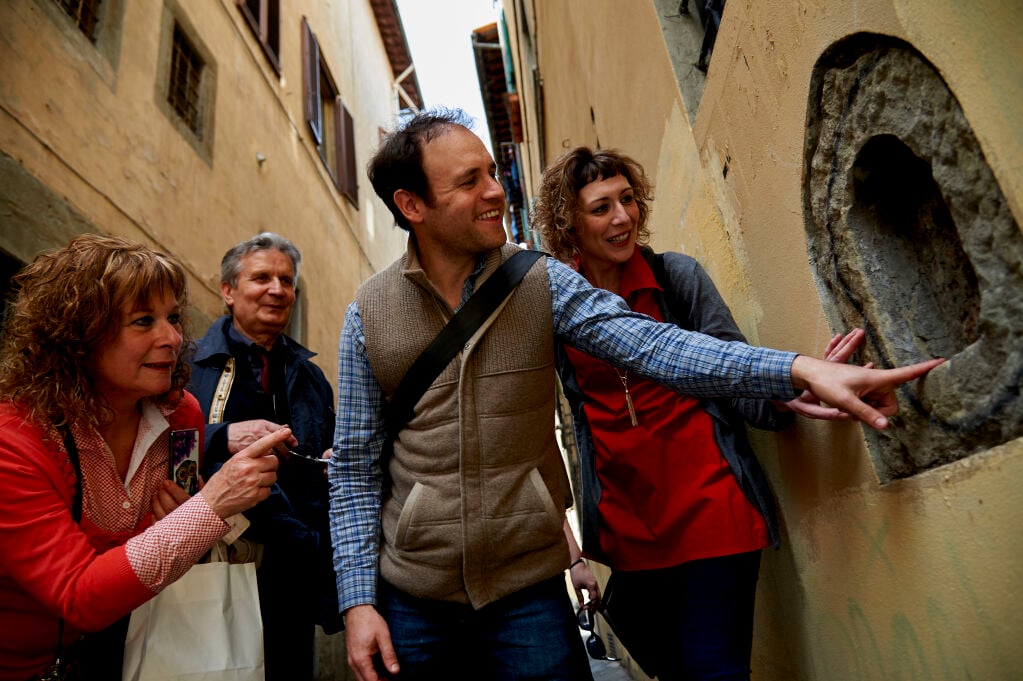 florence_other_side_wine_windows