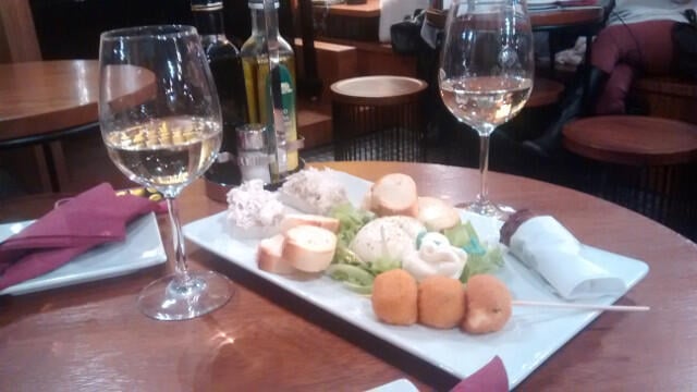 cicchetti-al-sbarlefo-cookinvenice-withwine