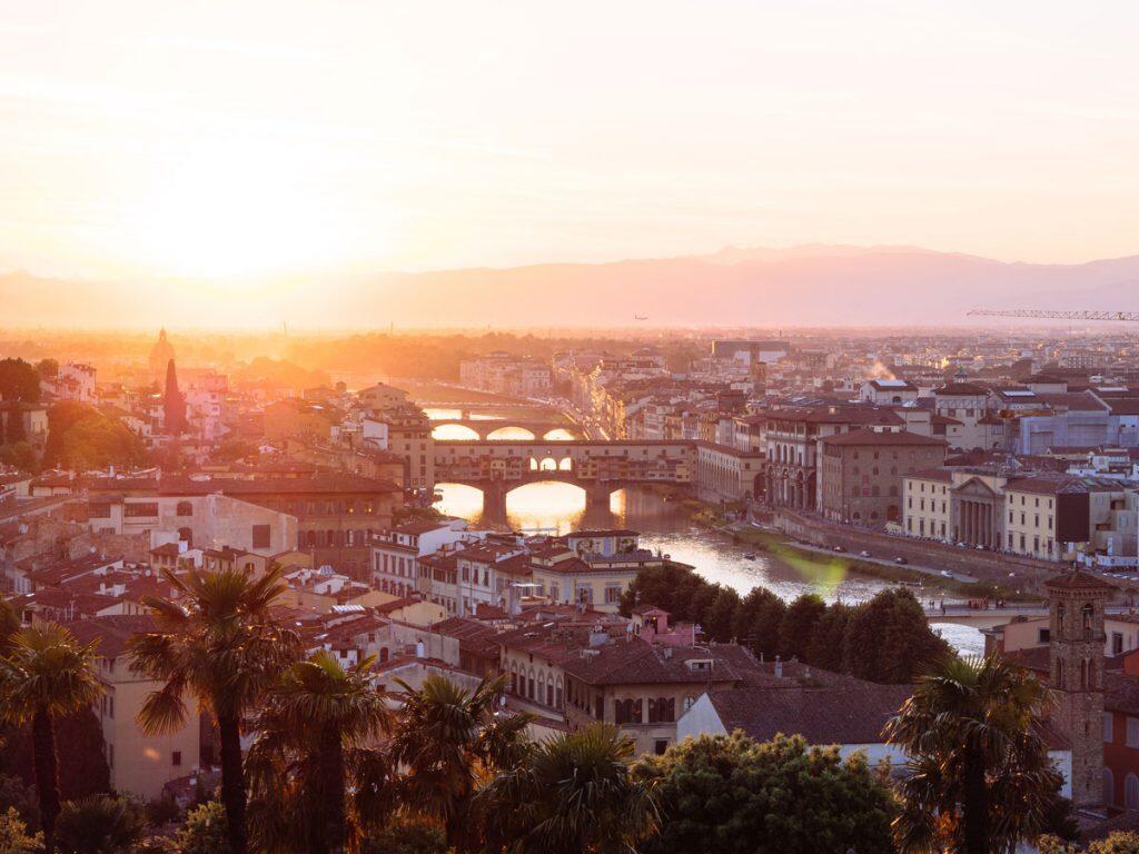 8 Things to do in Florence at Night - Eating Europe - https://gesundheitbesser.today/florence-at-night/