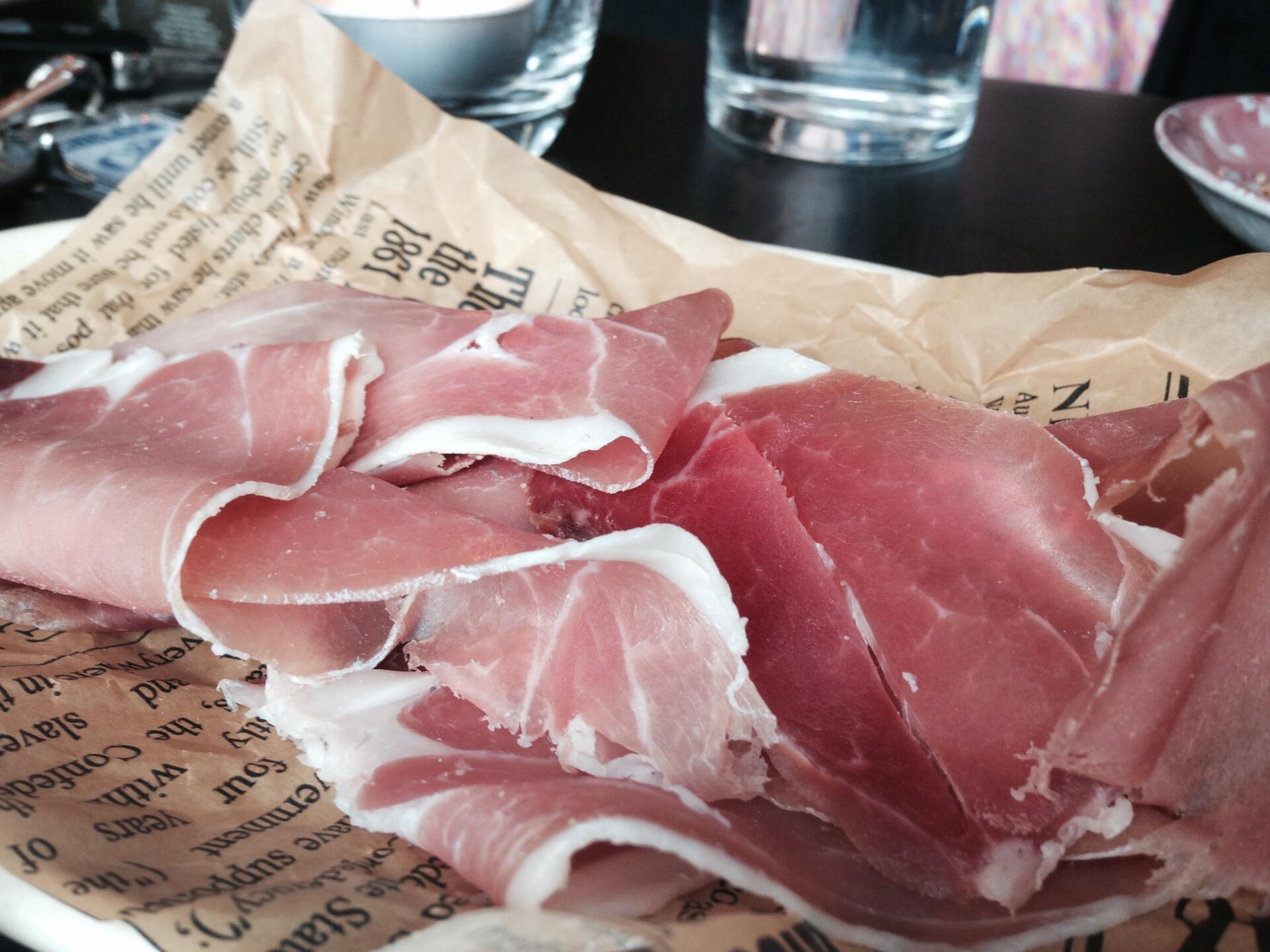 prosciutto-rome-food-italy
