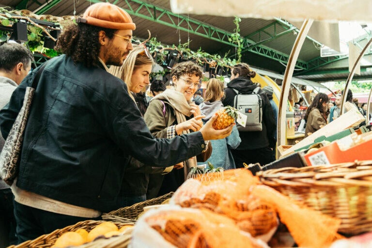 marche-des-enfants-rouges-Paris-market-tour-eating-europe