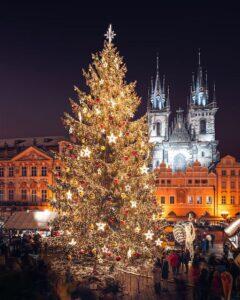 Old_Town_Square_Market_Prague