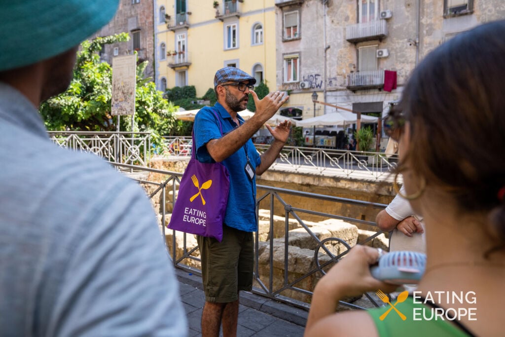 Naples Pizza & Drinks Tour A Slice of Naples
