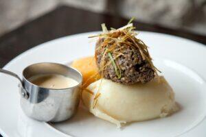 Haggis_Whiski_Bar_&_Restaurant_Edinburgh_Scotland