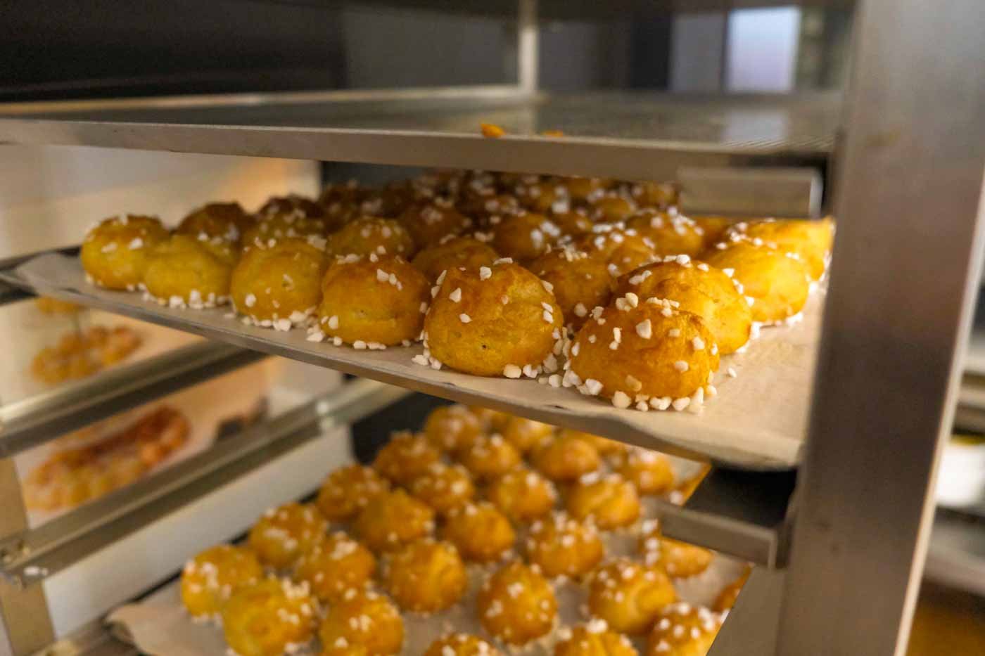 cream_puffs_at_Choupettes_de_ChouChou_Paris