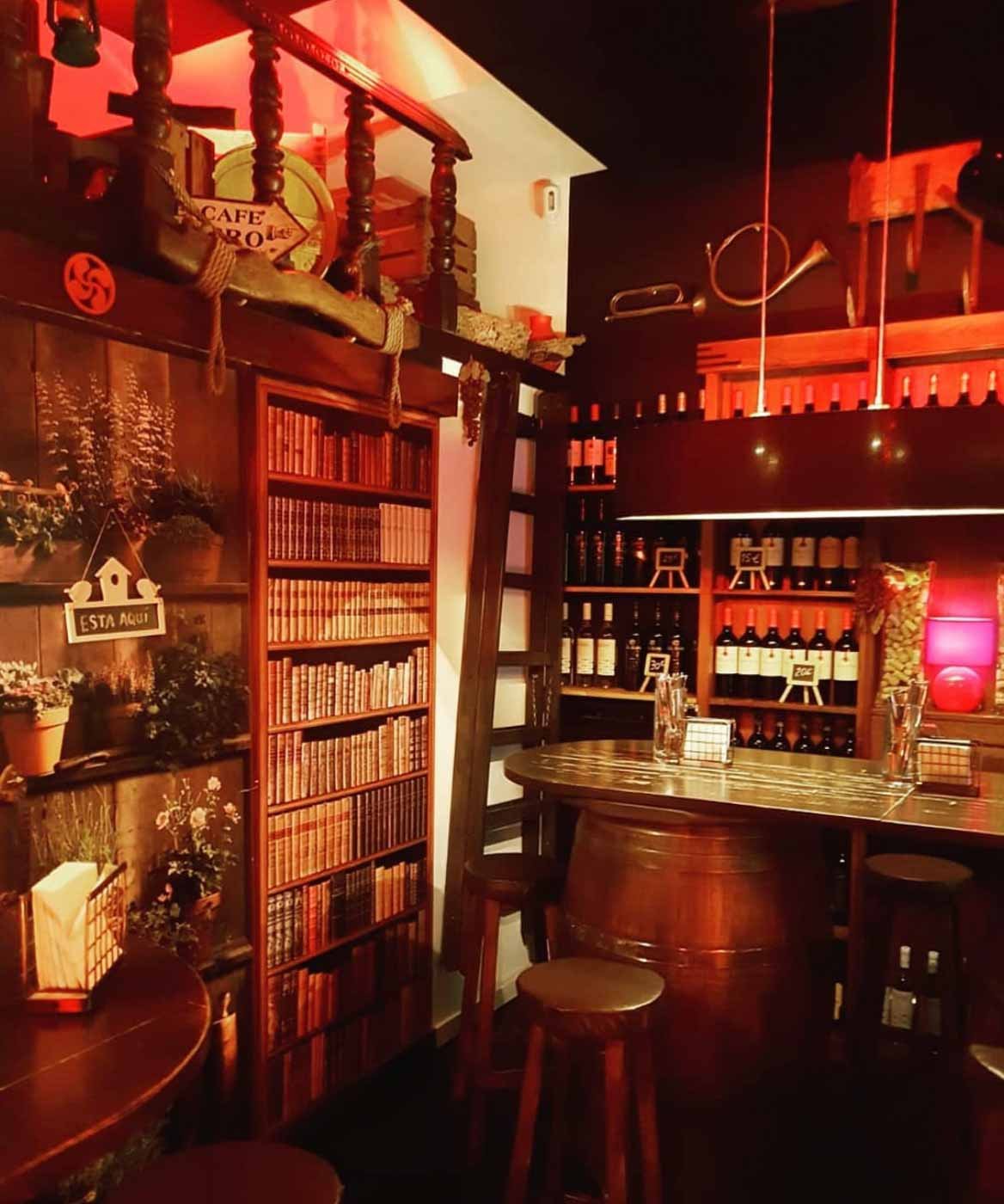 Bodega_Biarritz_1881_Gothic_Quarter_Barcelona