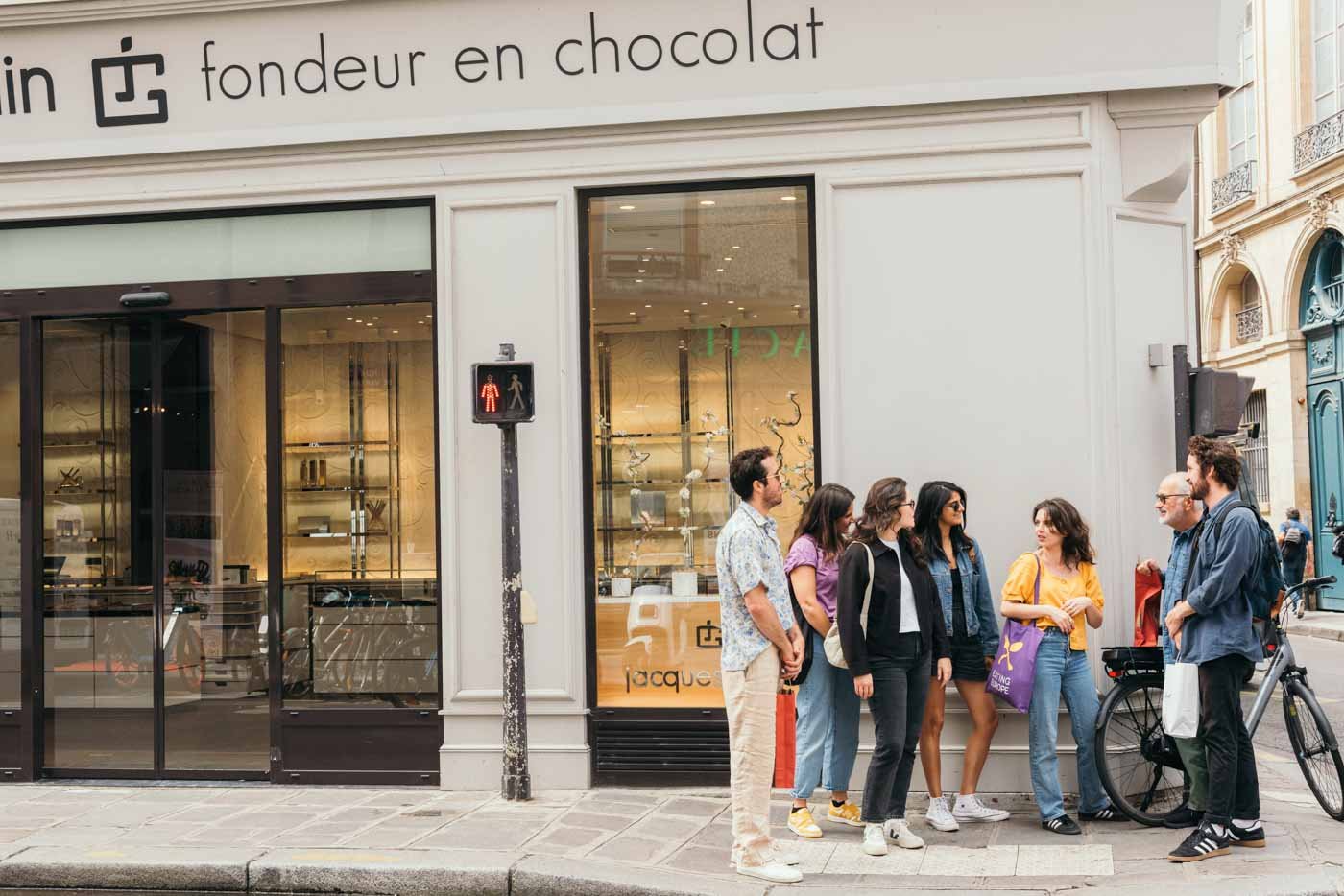 Eating_Europe_food_tour_group_outside_Jacques_Genin_Paris