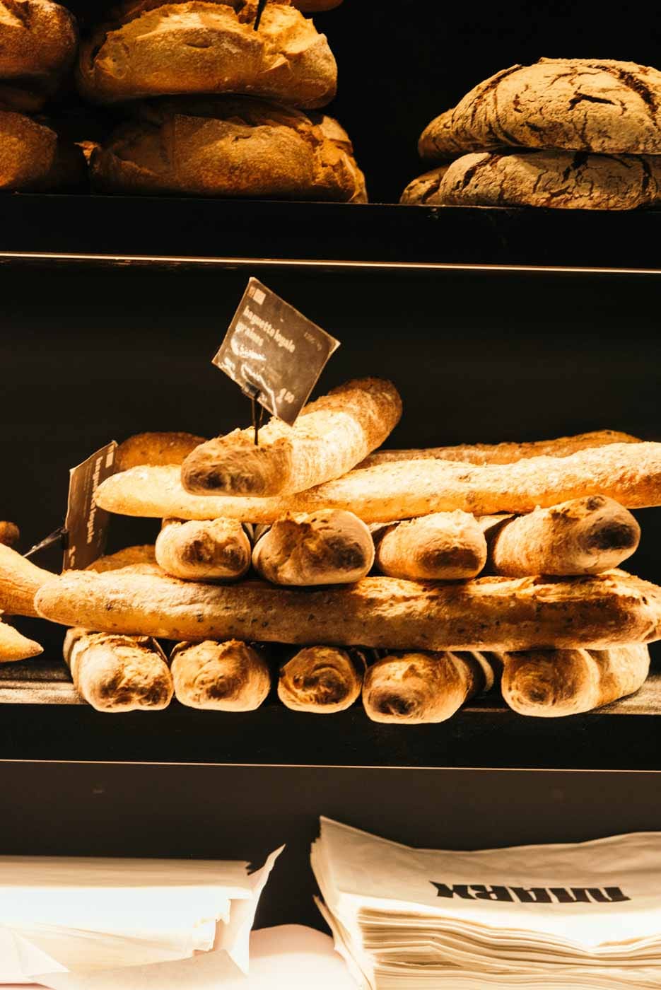 baguettes_Thierry_Marx_Bakery_Paris