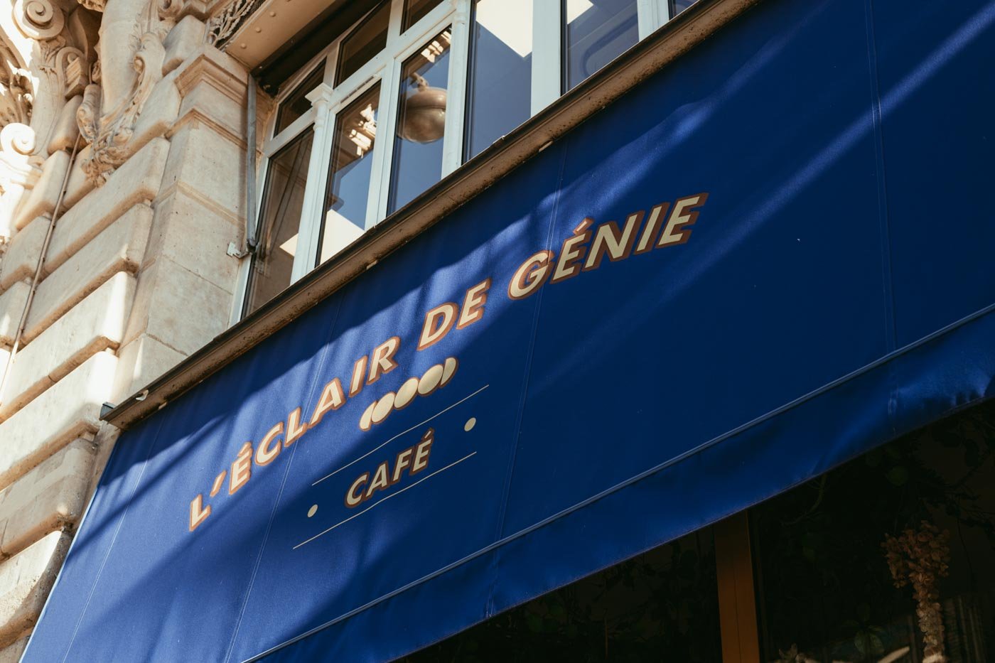 Éclair_de_Génie_banner_Paris