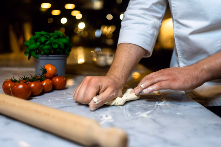 Gelato and Pizza Making Class in Milan