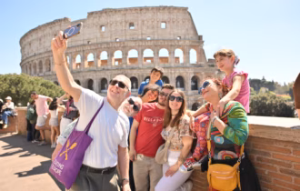 The Rome Breakfast Tour: Morning Bites by the Colosseum
